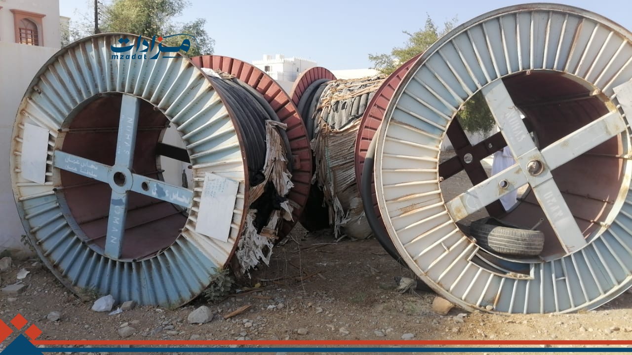 Cables, caravans, and scrap