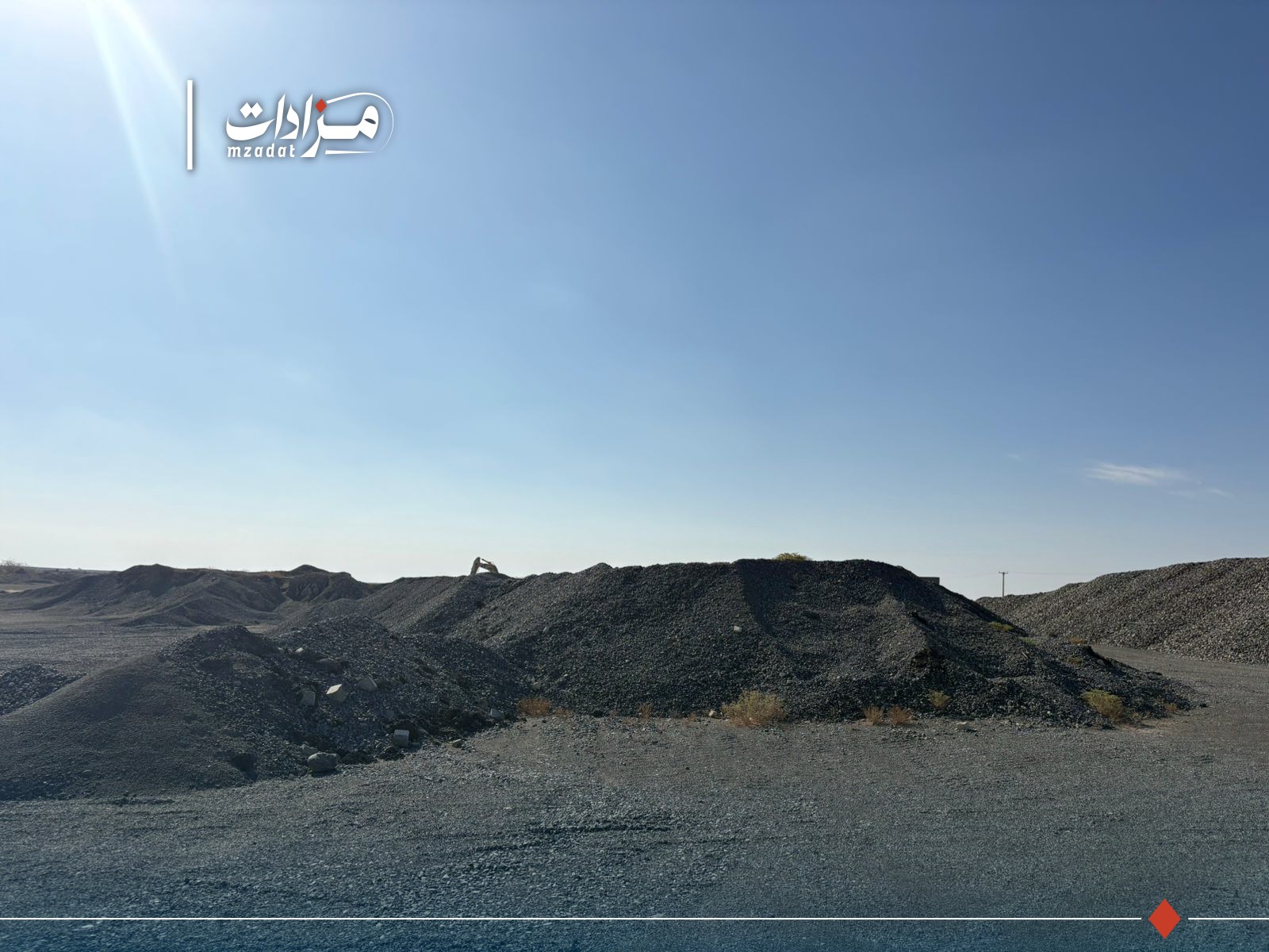 2- Rubble of stones and rocks + steel fence (mesh)